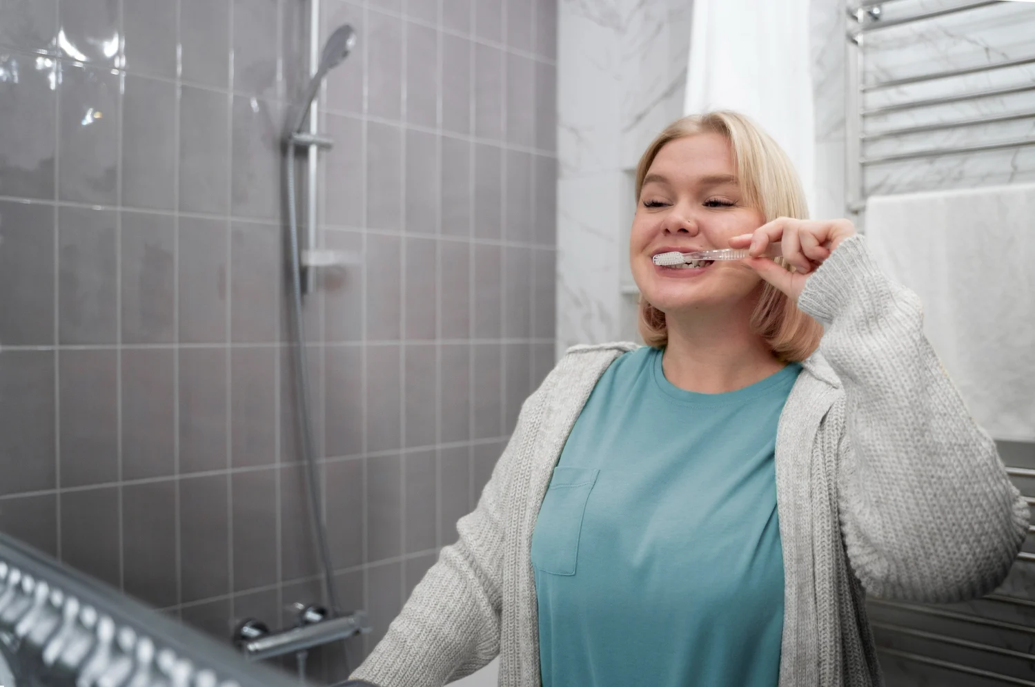 Putzen Sie Ihre Zähne zweimal täglich.